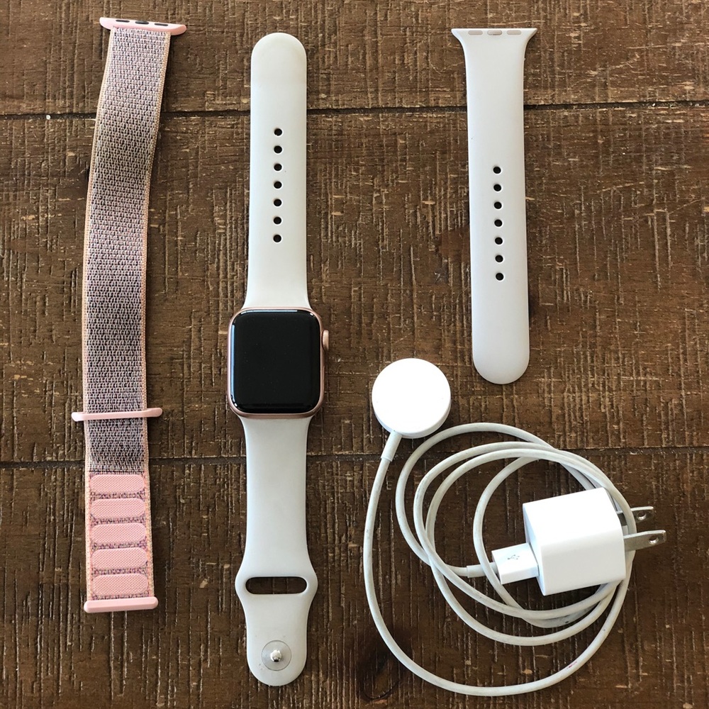 Series 4 Apple Watch 40mm Rose Gold Cellular